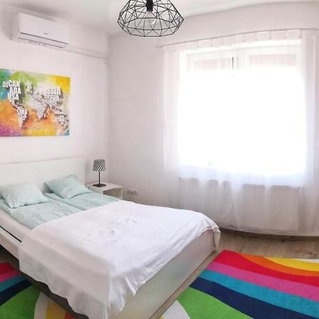 Green Garden Apartman Appartamento Budapest Esterno foto