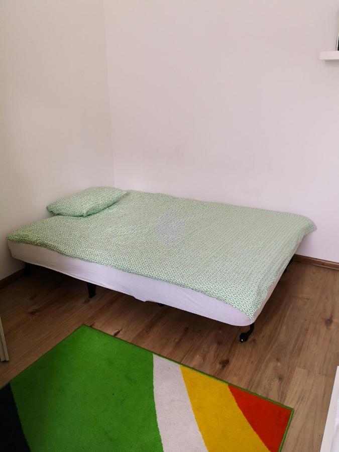 Green Garden Apartman Appartamento Budapest Esterno foto